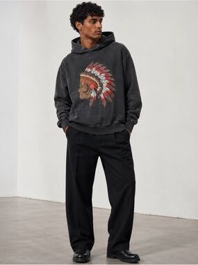 Anerkjendt Men’s Black-Brown Embroidered Graphic Hoodie - Size M